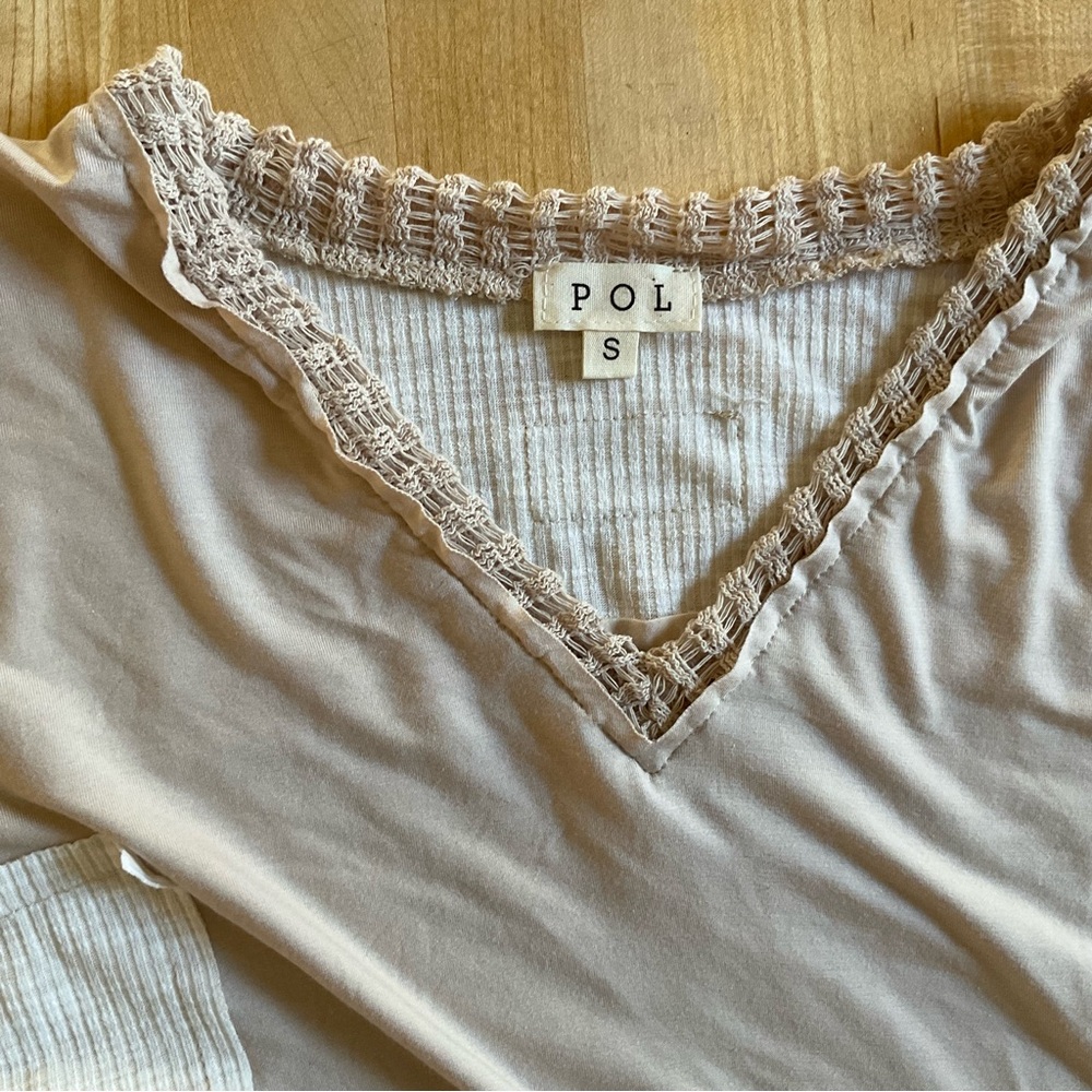 POL Boho Oversized Patchwork Top Flowy Crochet V-… - image 14